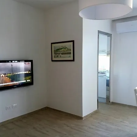 Flat Via Irlanda 26 Quartu SantʼElena