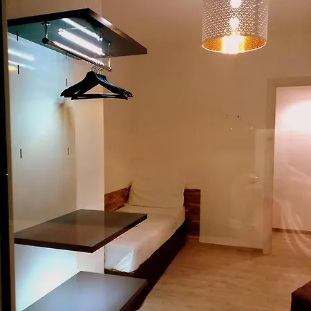 Flat Via Irlanda 26 * Quartu SantʼElena